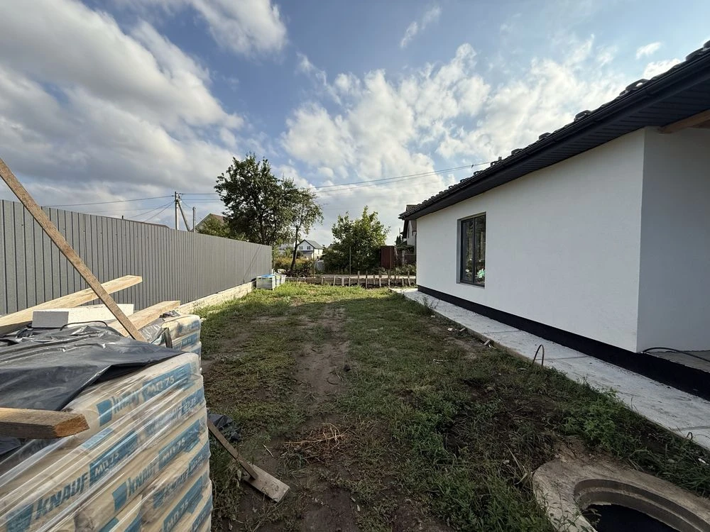 Будинок 100 м² під чистове оздоблення + 4 сотки в м. Бориспіль