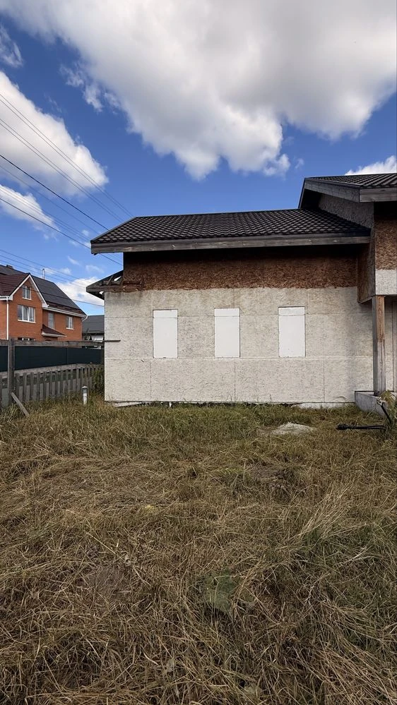 Продажа двухэтажного каркасного дома в Борисполе