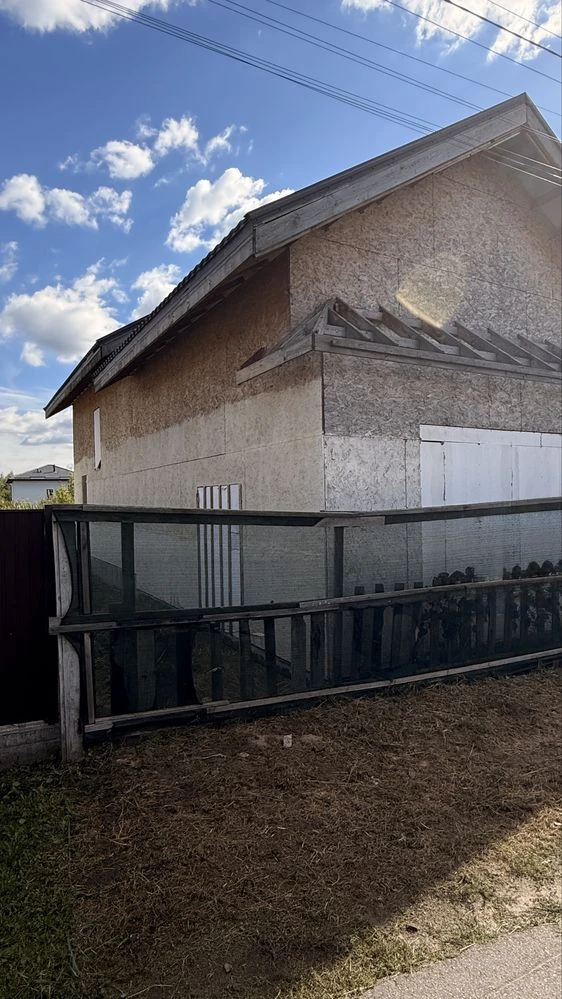 Продажа двухэтажного каркасного дома в Борисполе