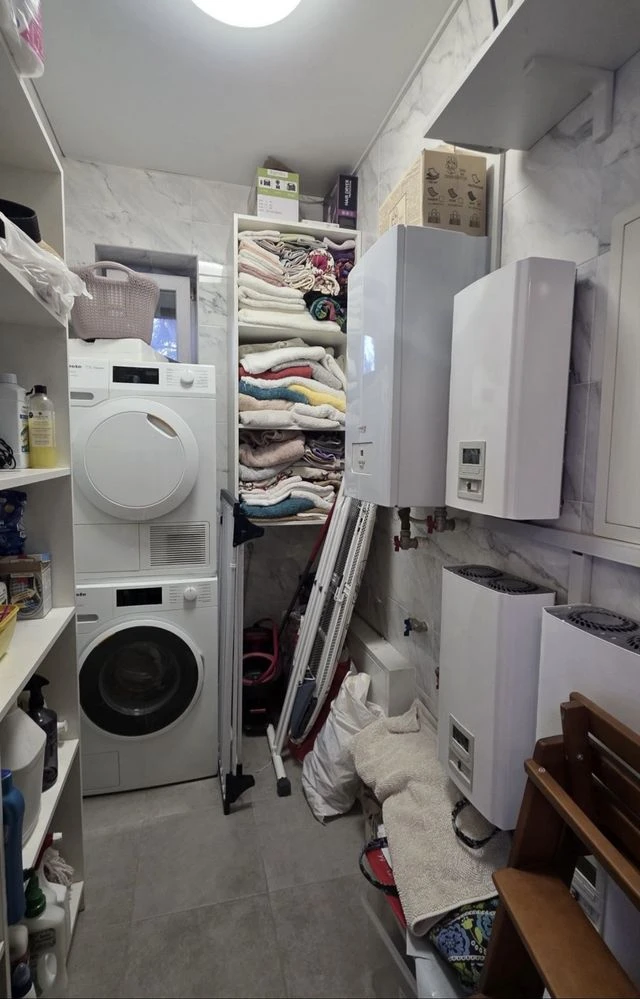 Продаж Будинку на 10 сотках, район 3 школи, з МЕБЛЯМИ та ТЕХНІКОЮ