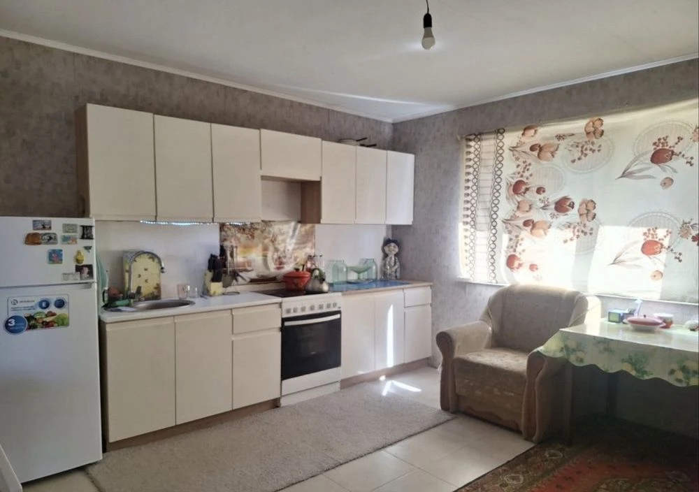 м. Бориспіль Продаж Будинку 73 кв.м ,3 сот 700 м  до КИІВСЬК