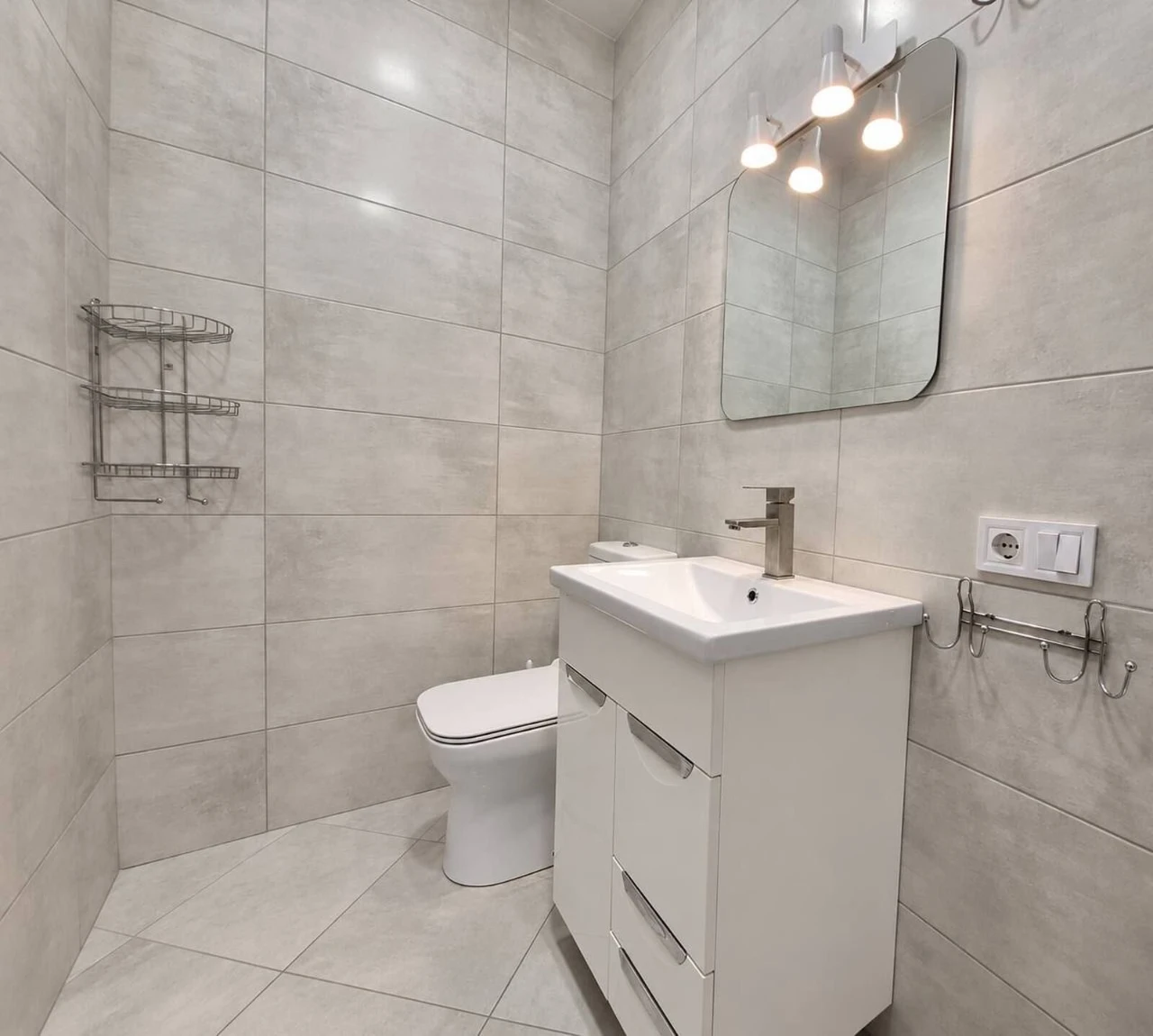 Бориспіль продаж будинок \таунхаус  з ремонтом 105м² | 3 пов