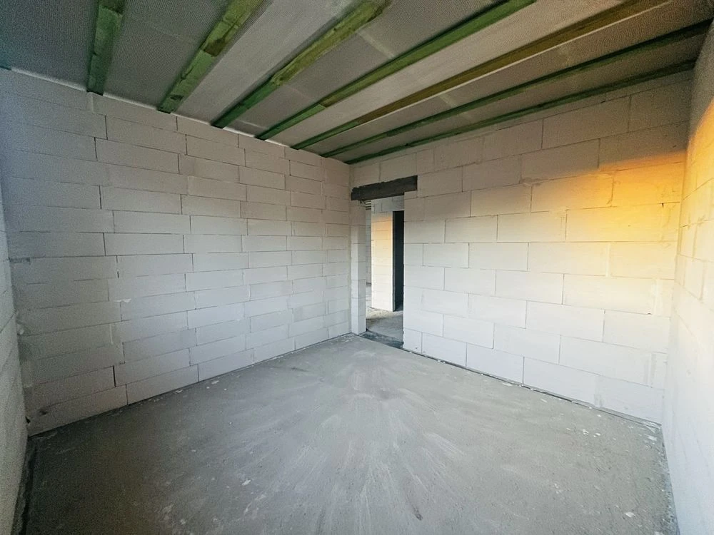 Продаж сучасного одноповерхового будинку (коробки) 90 м²