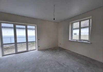 Продаж ГАЗИФІКОВАНОГО БУДИНКУ 80 кв.м 3.5 сот Світло , Скваж