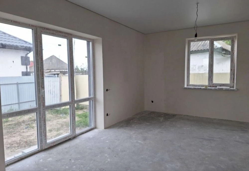 Продаж ГАЗИФІКОВАНОГО БУДИНКУ 80 кв.м 3.5 сот Світло , Скваж