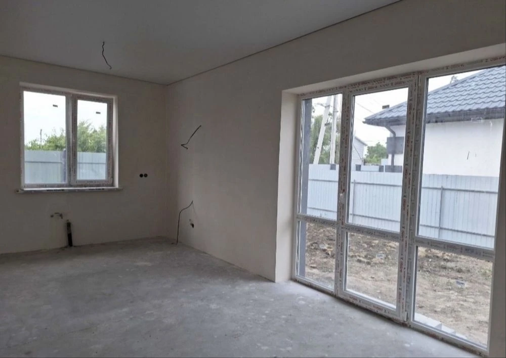 Продаж ГАЗИФІКОВАНОГО БУДИНКУ 80 кв.м 3.5 сот Світло , Скваж