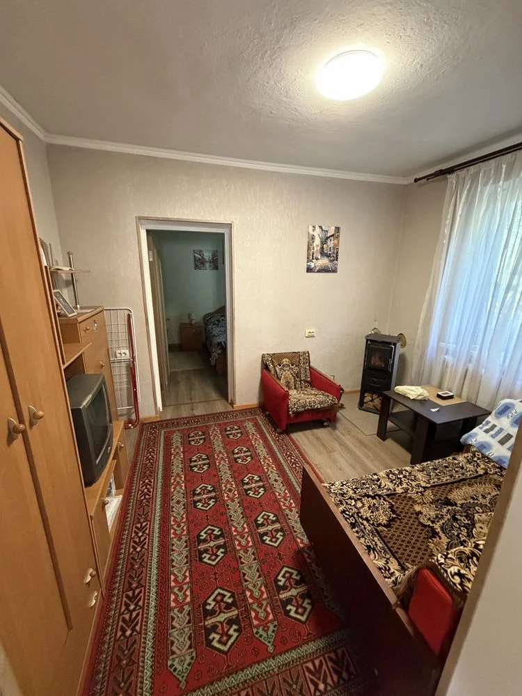 Продажа домов с газовым отоплением на 5 сотках в центре города Борисполь