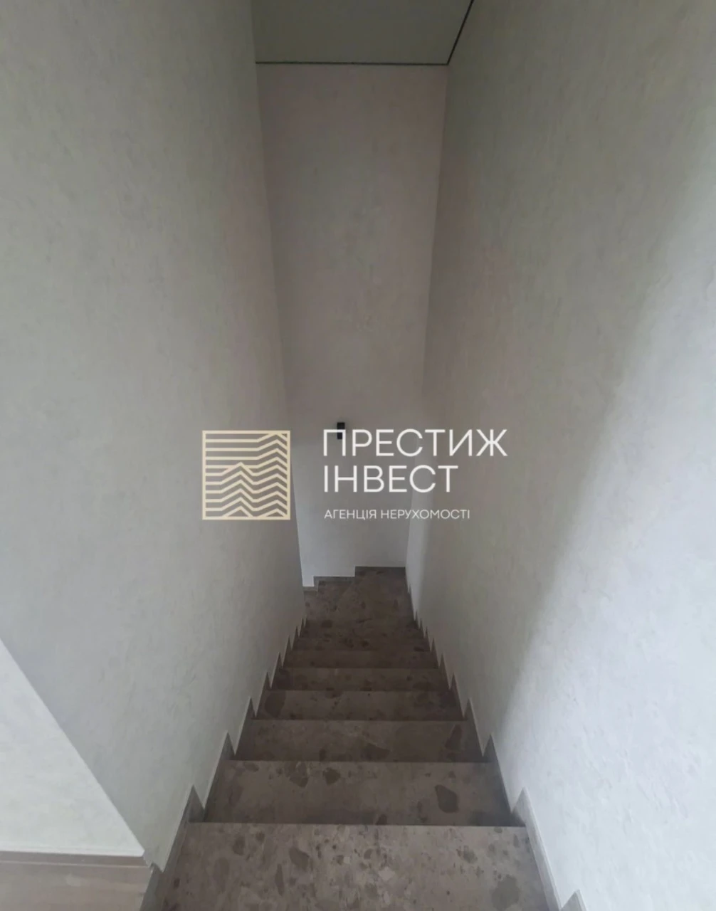 Townhouse for Sale in "Dream House" Residential Complex