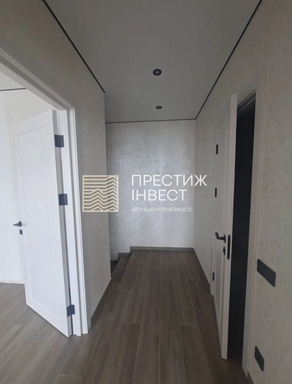 Townhouse for Sale in "Dream House" Residential Complex