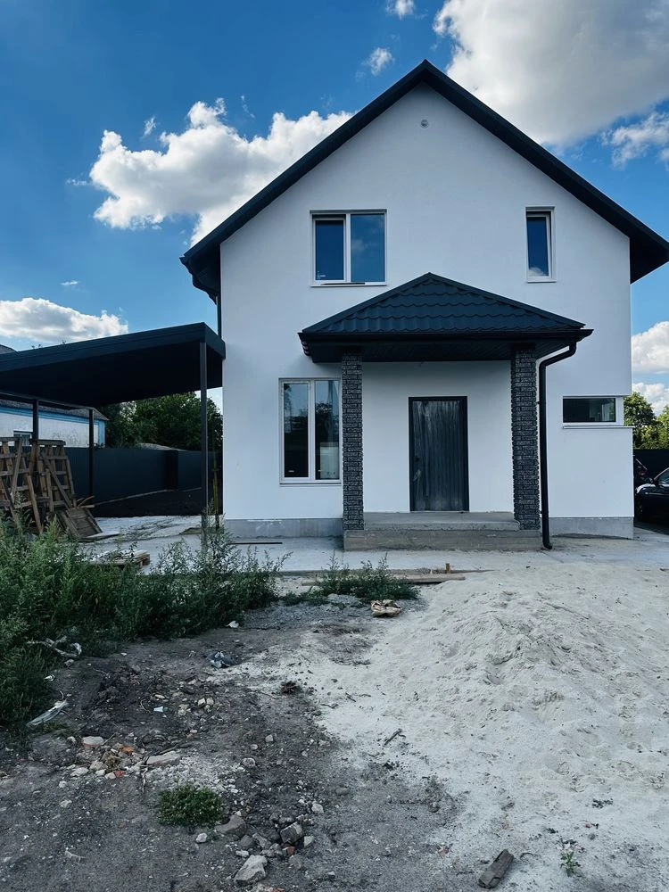 Продаж 2-поверхового будинку 140 м² на 5 сотках з ремонтом н