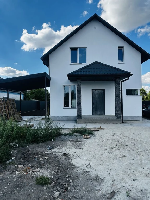 Продаж 2-поверхового будинку 140 м² на 5 сотках з ремонтом н