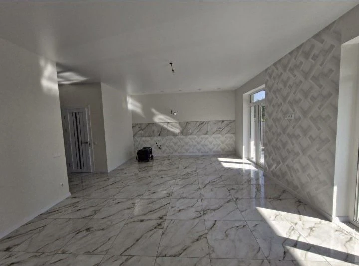 Продаж 2-поверхового будинку 140 м² на 5 сотках з ремонтом н