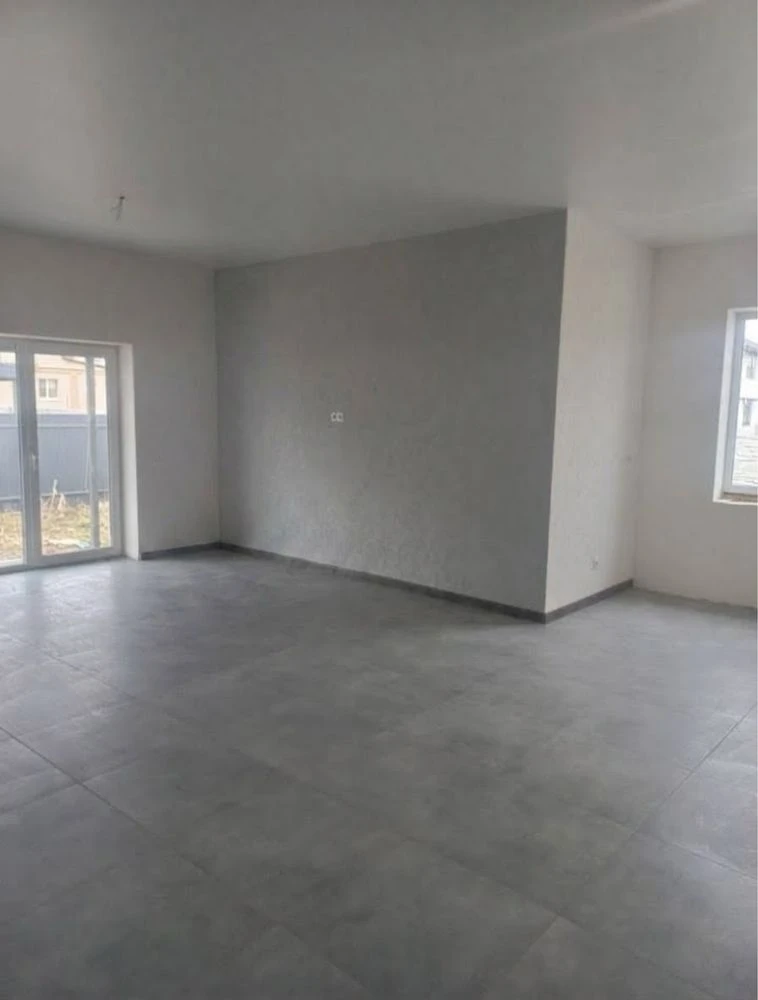 Продаж будинку 90 м² на 4 сотках (активно ведеться ремонт!)