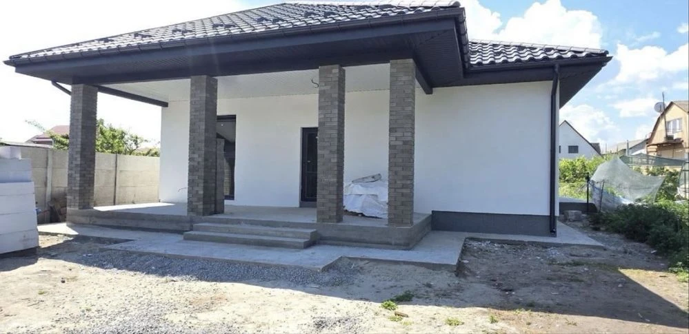 Продається новий будинок 120 кв.м, 11 соток в Борисполі, недалеко від центру