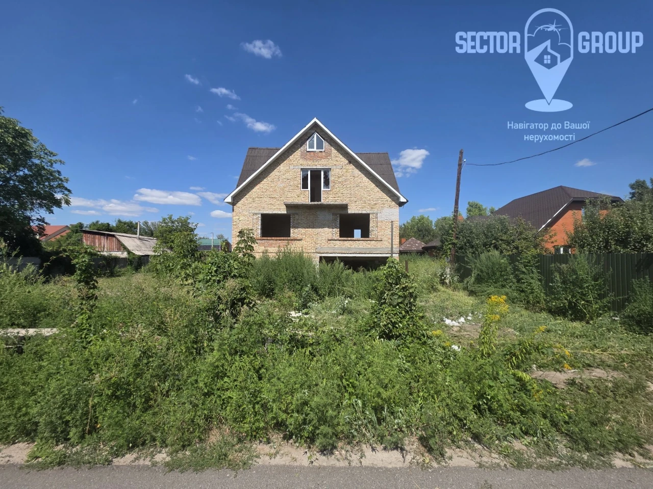 272 кв.м. в центре в Челюскинцах