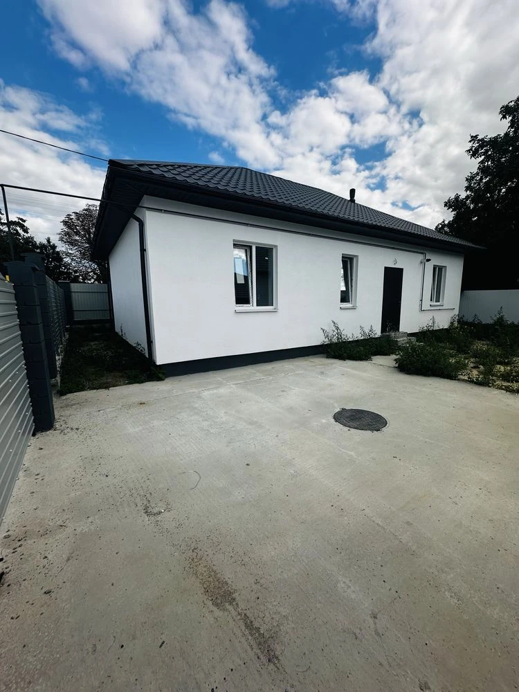 Продаж 1-поверхового будинку 82 м² з газом по вул Глибоцька.
