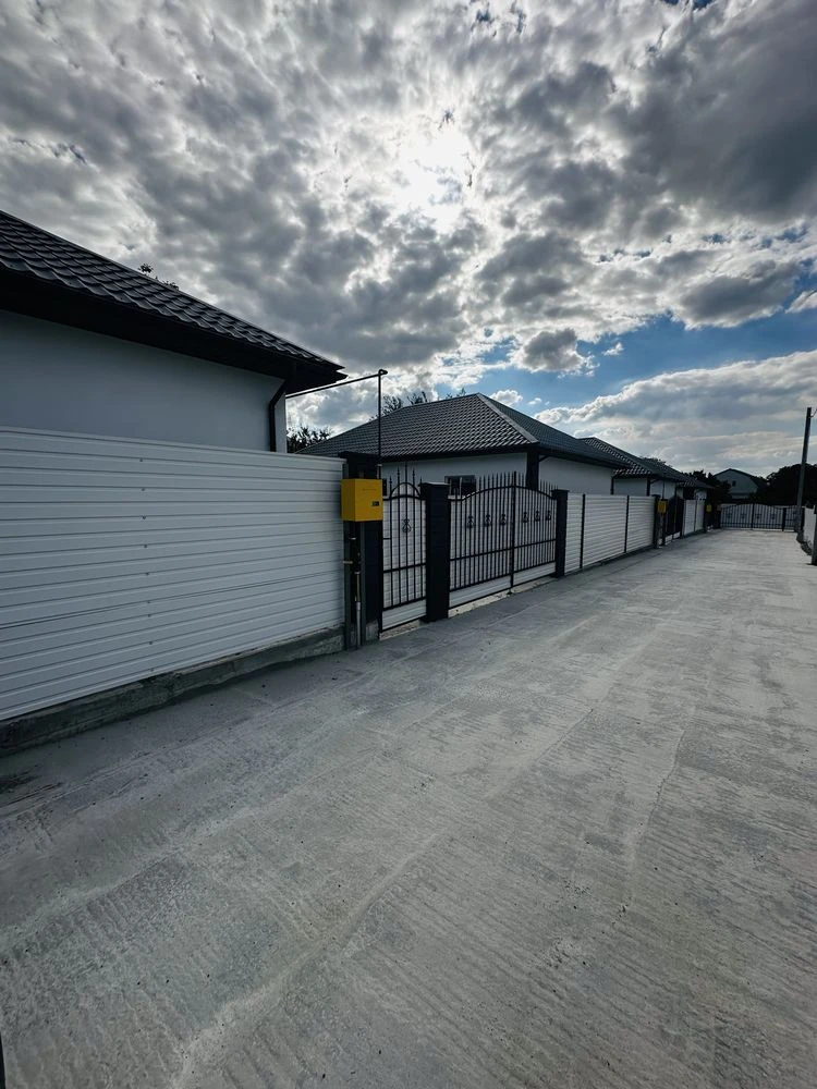 Продаж 1-поверхового будинку 82 м² з газом по вул Глибоцька.