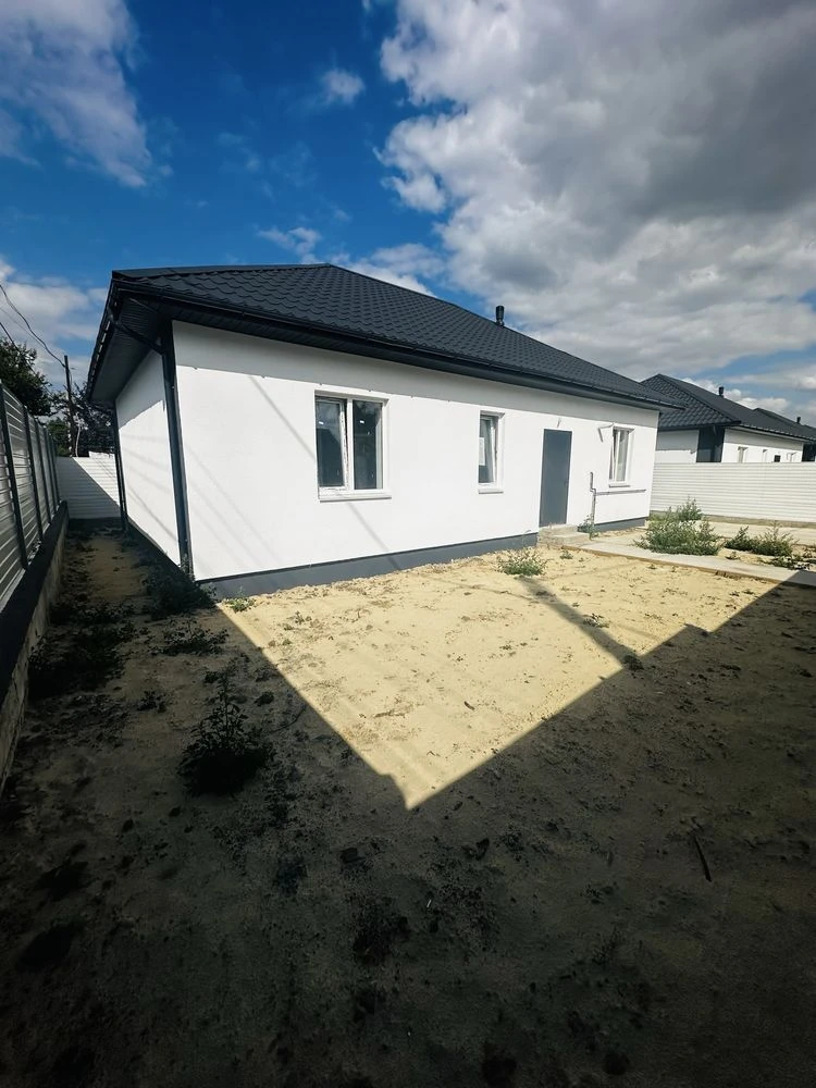 Продаж 1-поверхового будинку 82 м² з газом по вул Володимира