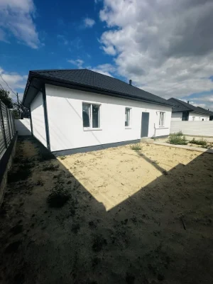 Продаж 1-поверхового будинку 82 м² з газом по вул Володимира