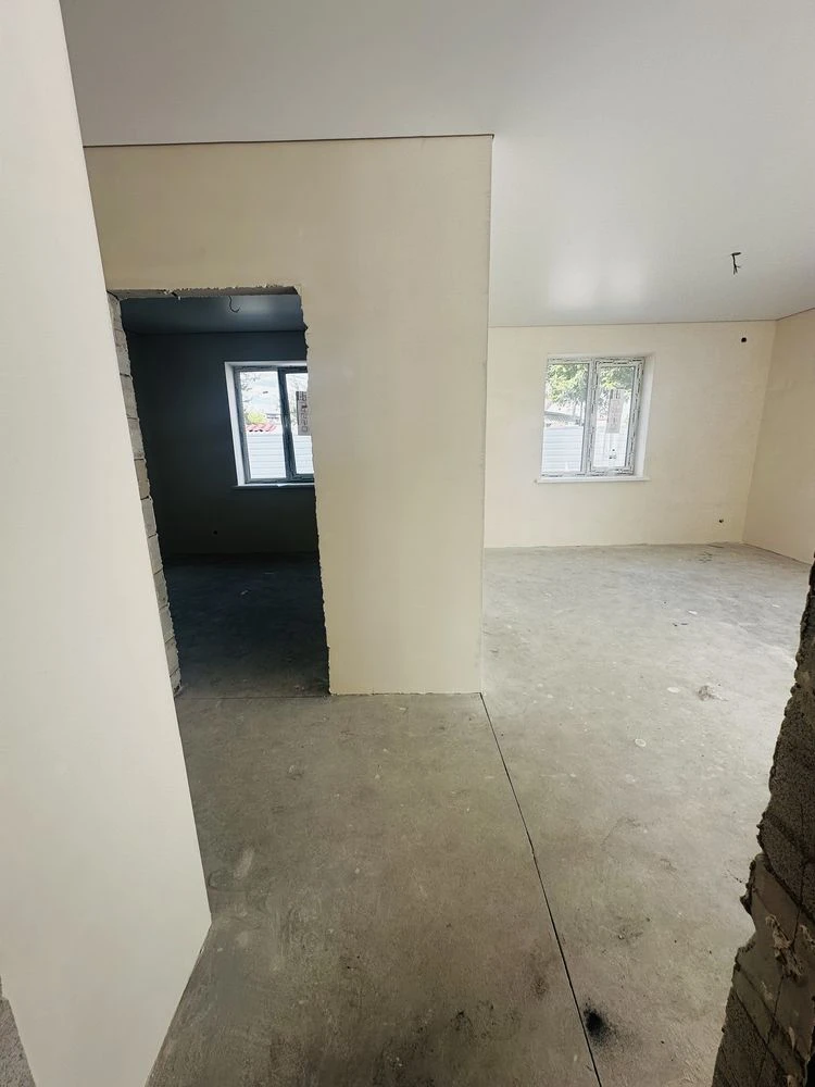 Продаж 1-поверхового будинку 82 м² з газом по вул Володимира