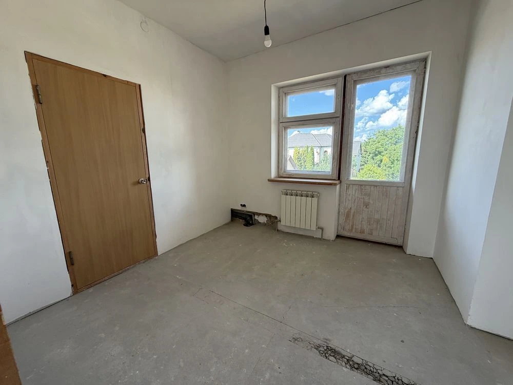 Продам будинок цегляний в царському селі 276 кв.метрів