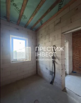 Продаж будинку на 6 сот земельної ділянки