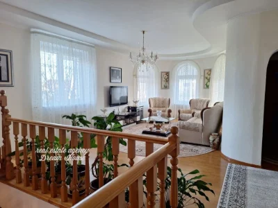 Будинок 334 м ремонт+ ПОВНА КОМПЛЕКТАЦІЯ, 9 соток , гараж, н