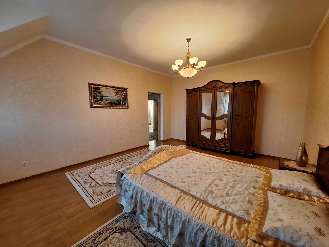 Будинок 334 м ремонт+ ПОВНА КОМПЛЕКТАЦІЯ, 9 соток , гараж, н