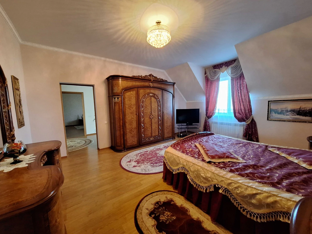 Будинок 334 м ремонт+ ПОВНА КОМПЛЕКТАЦІЯ, 9 соток , гараж, н