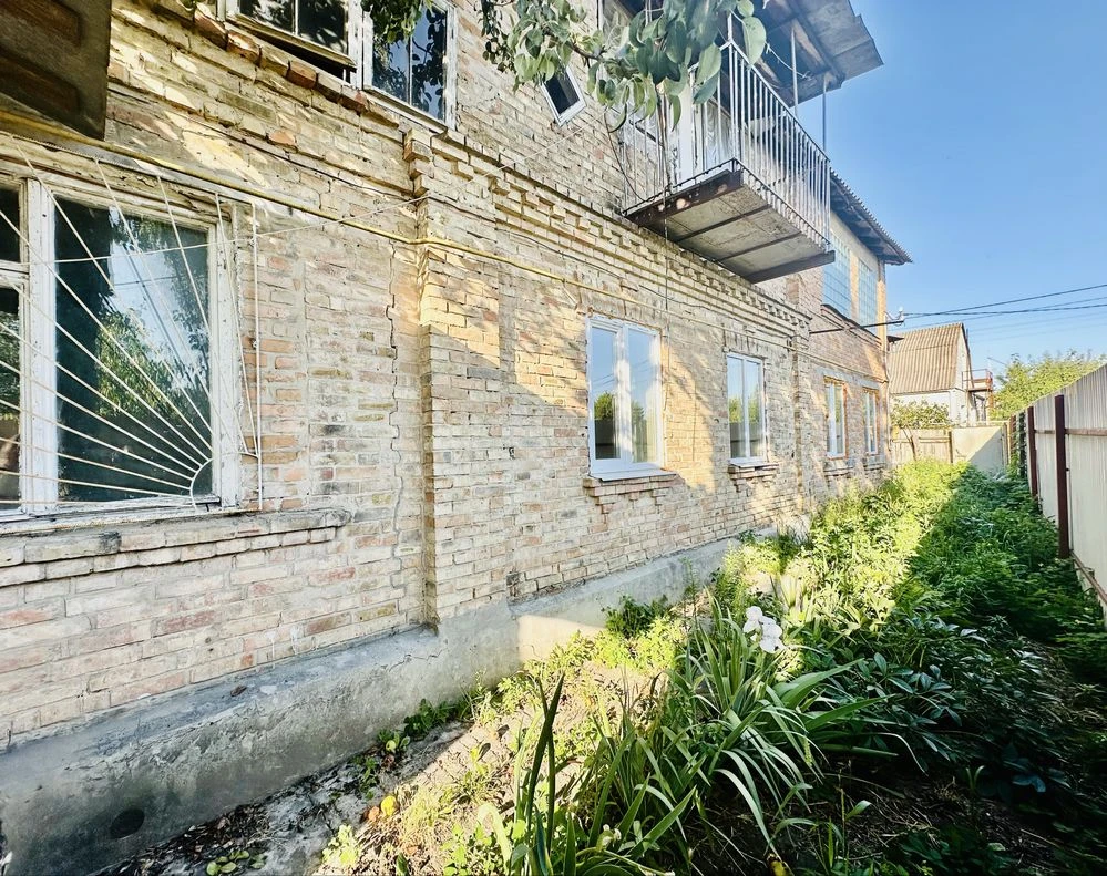 Продаж 2-х поверхового Пів-Будинка 121 кв.м ГАЗ 3 сот р-н СУ