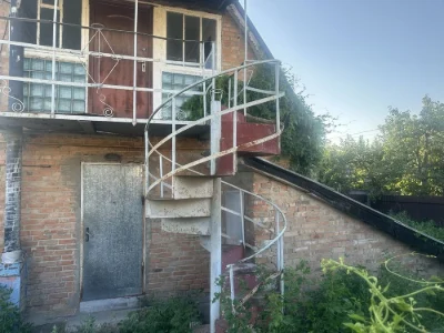 Продаж 2-х поверхового Пів-Будинка 121 кв.м ГАЗ 3 сот р-н СУ