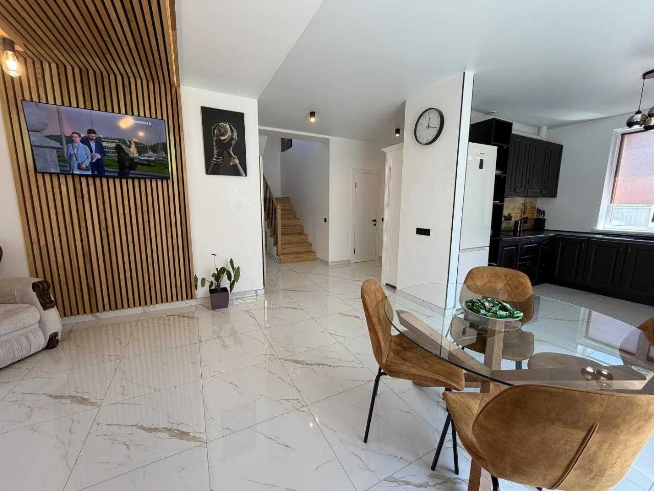 For sale: Modern two-story house 140 sq m on 10 acres