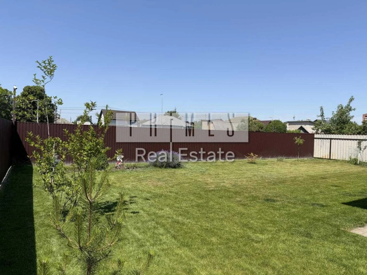 For sale: Modern two-story house 140 sq m on 10 acres
