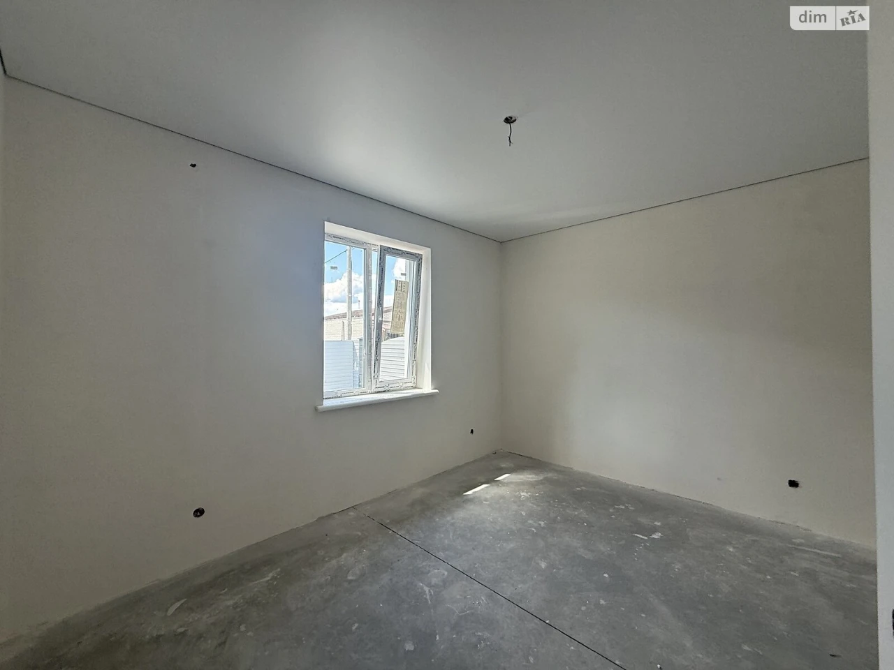Продаж Дім