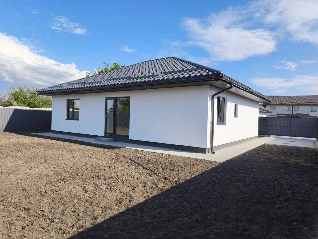 Будинок 105м²+40м² по вул Драгоманова. ВЛАСНИК