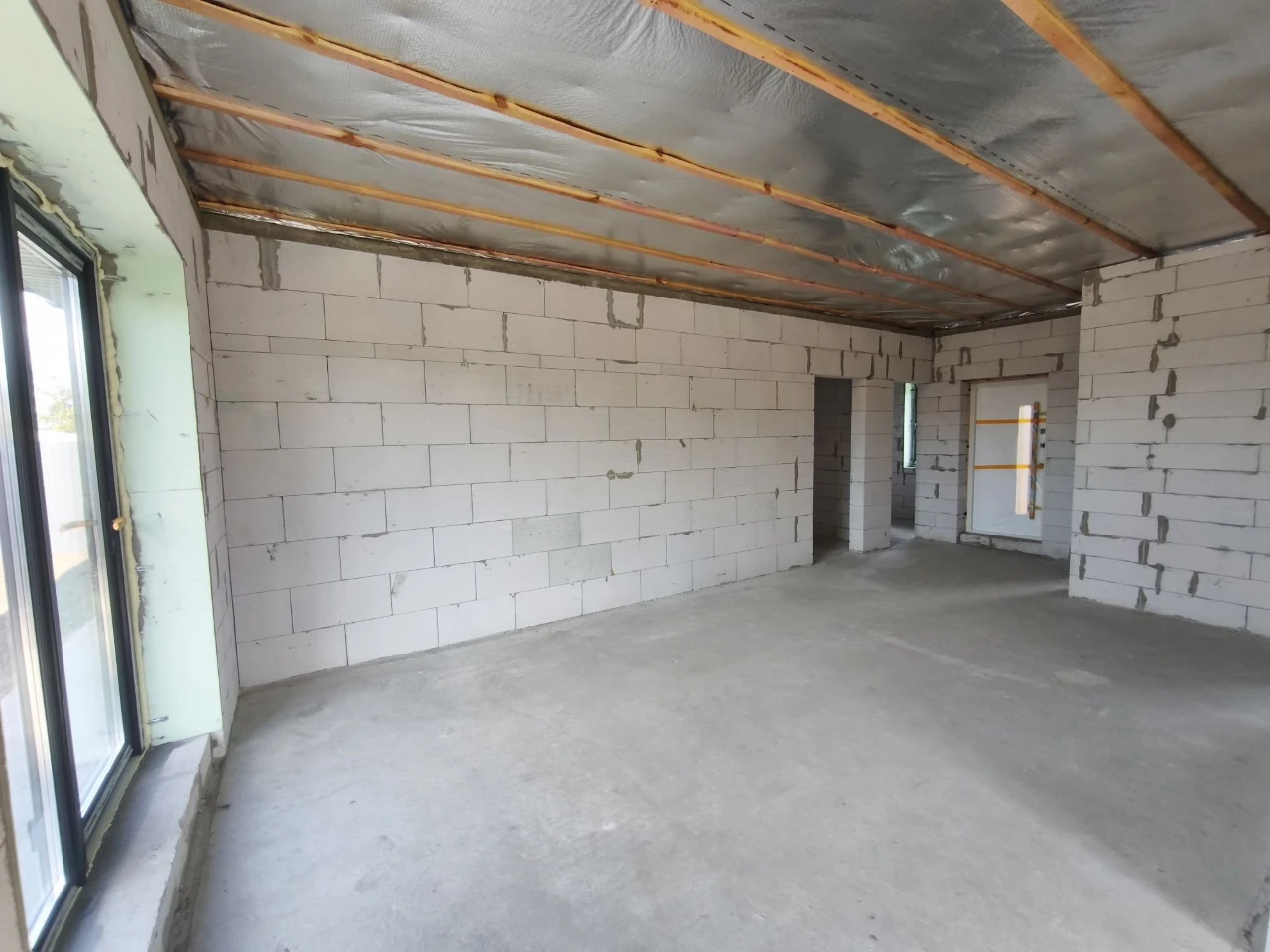 Будинок 105м²+40м² по вул Драгоманова. ВЛАСНИК