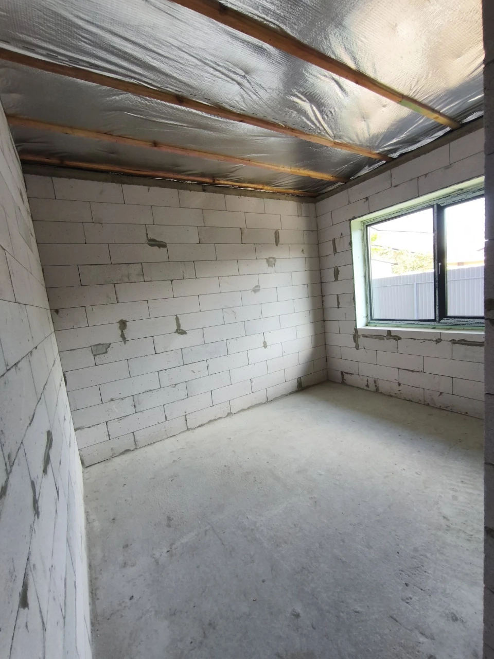 Будинок 105м²+40м² по вул Драгоманова. ВЛАСНИК