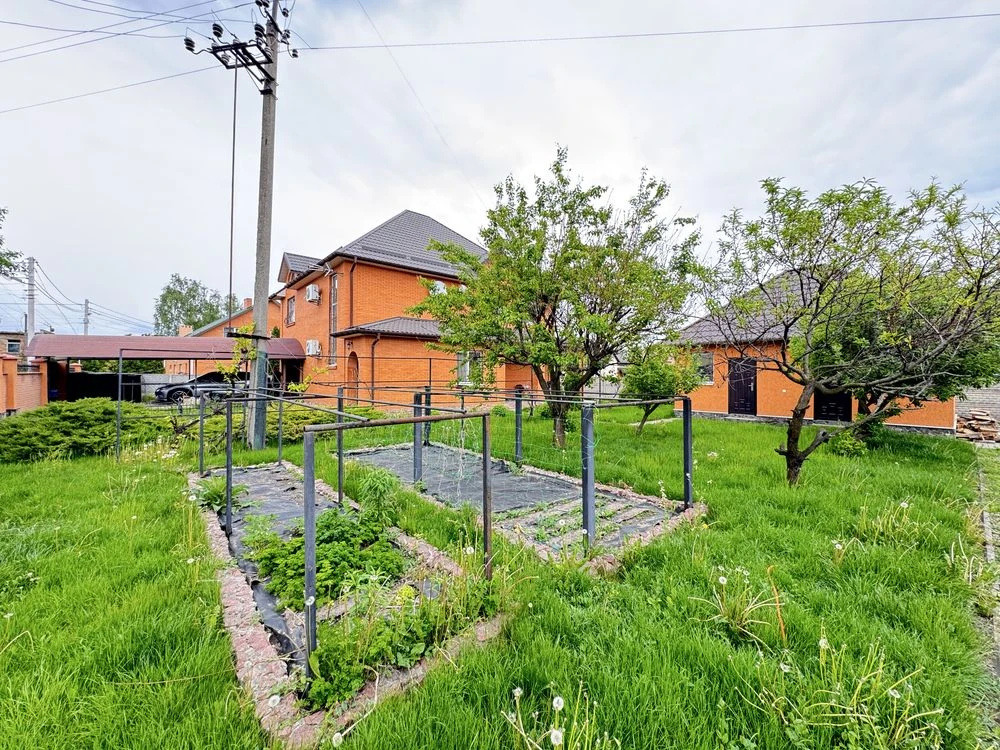 Цегляный дом в Борисполе 220 м² - 10 соток. Гараж/баня/п