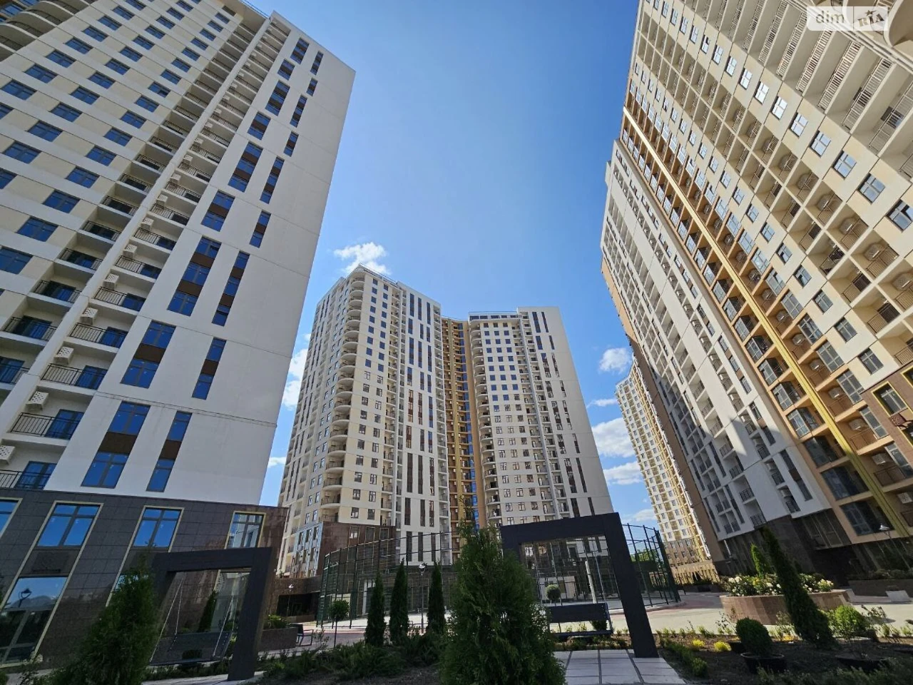 Продажа квартир Приморский.