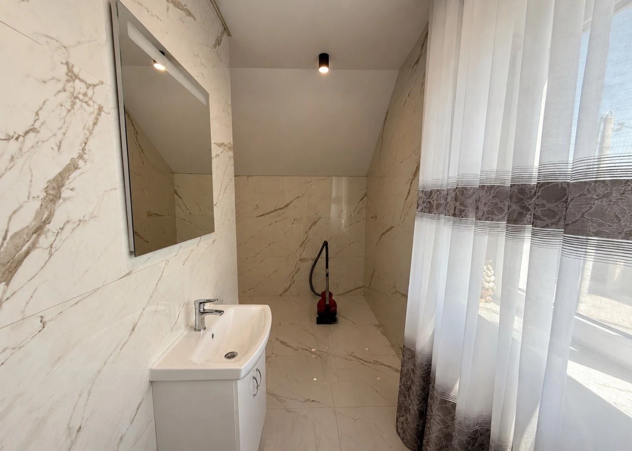 URGENT!! CENTER!! House 140 sq.m. on 10 acres, Borispol