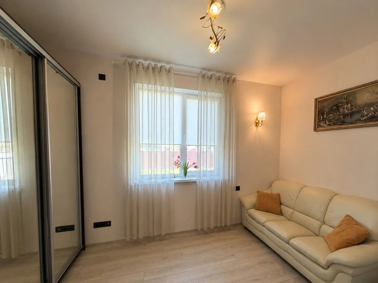 URGENT!! CENTER!! House 140 sq.m. on 10 acres, Borispol