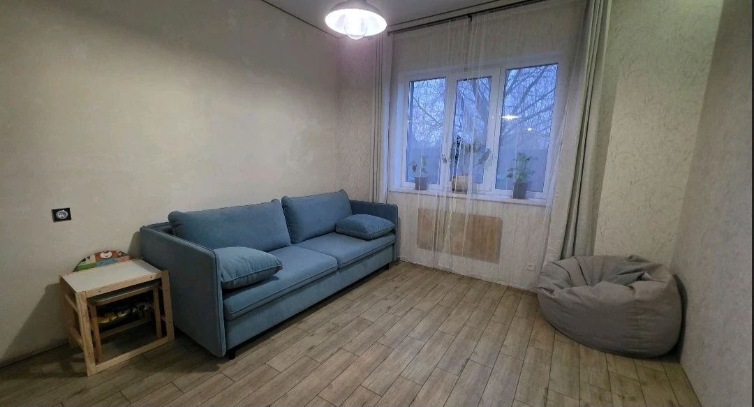 ЖИЛИЙ  БУДИНОК  120 кв.м. з меблями та ТЕХНІКОЮ на 10 сотках