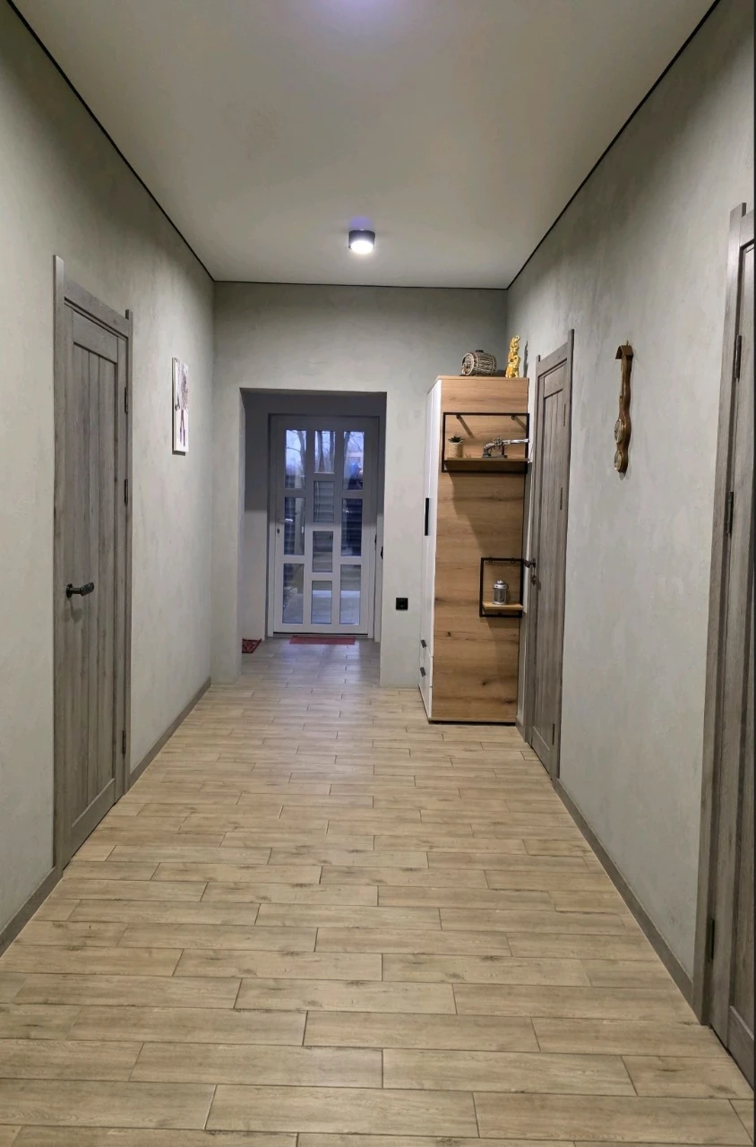ЖИЛИЙ  БУДИНОК  120 кв.м. з меблями та ТЕХНІКОЮ на 10 сотках