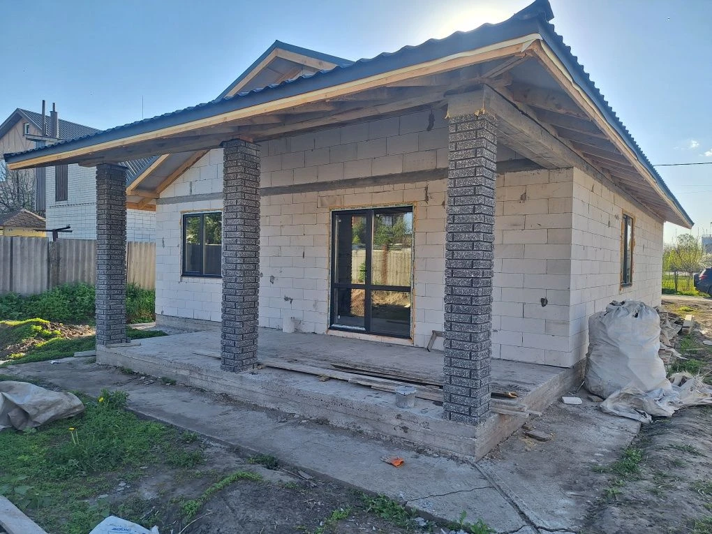 Дом 85 м² + 6 соток справа от города Борисполя