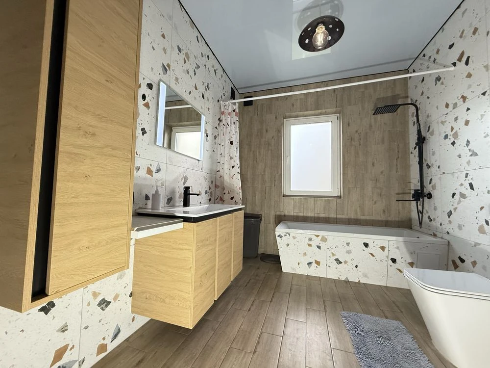 Без % Укомплектований будинок 110 м.кв. на 10 сотках