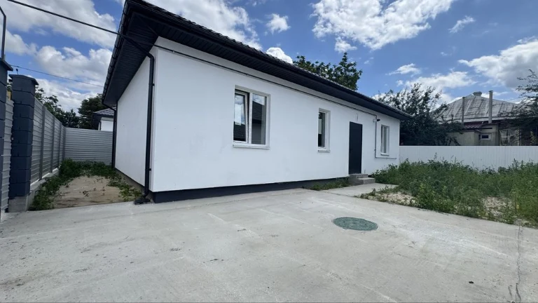 Будинок Бориспіль права сторона р-н 5-школи  85м2 + 4сот БЕЗ