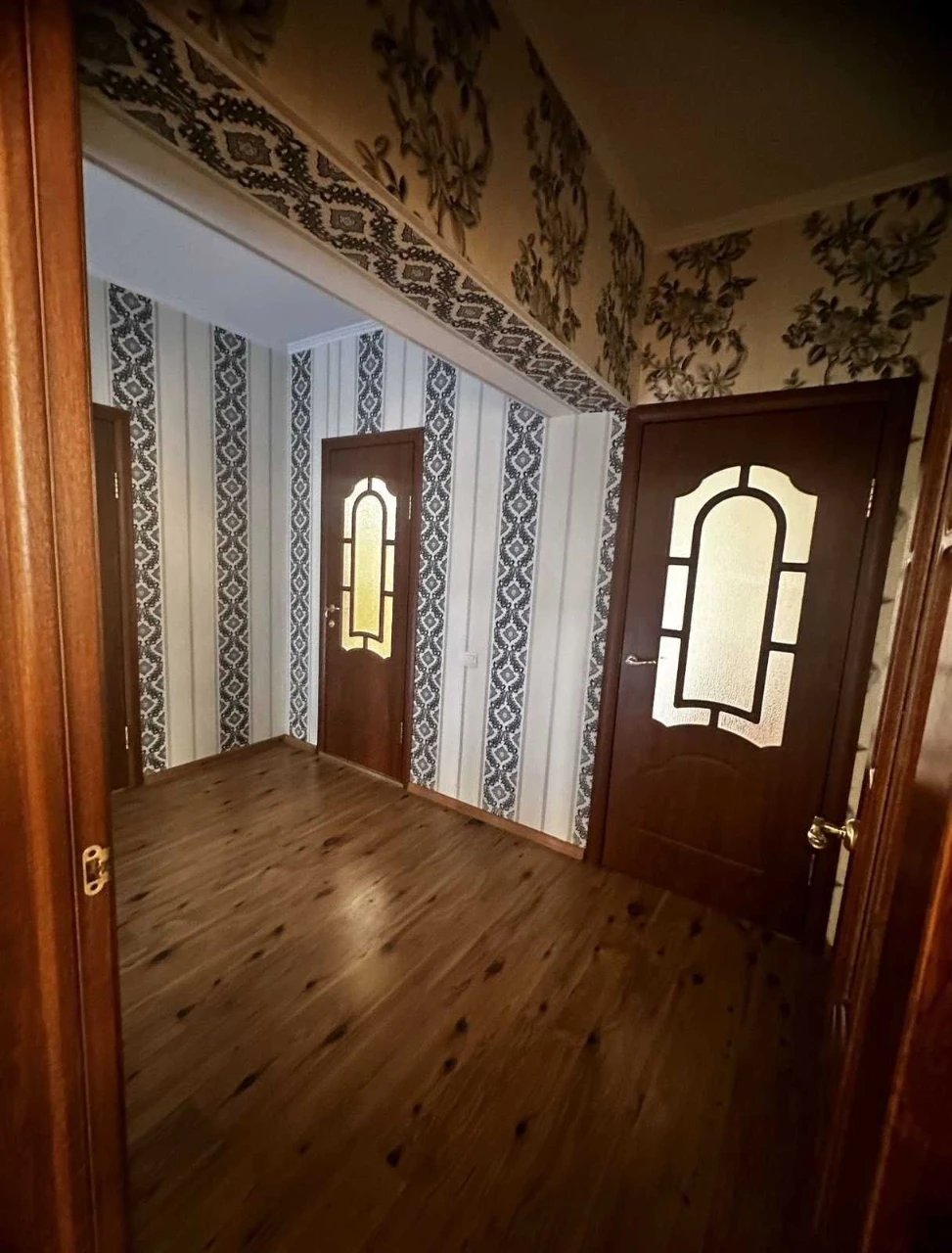House for Sale - 160 Sqm, 8 Acres, Gas