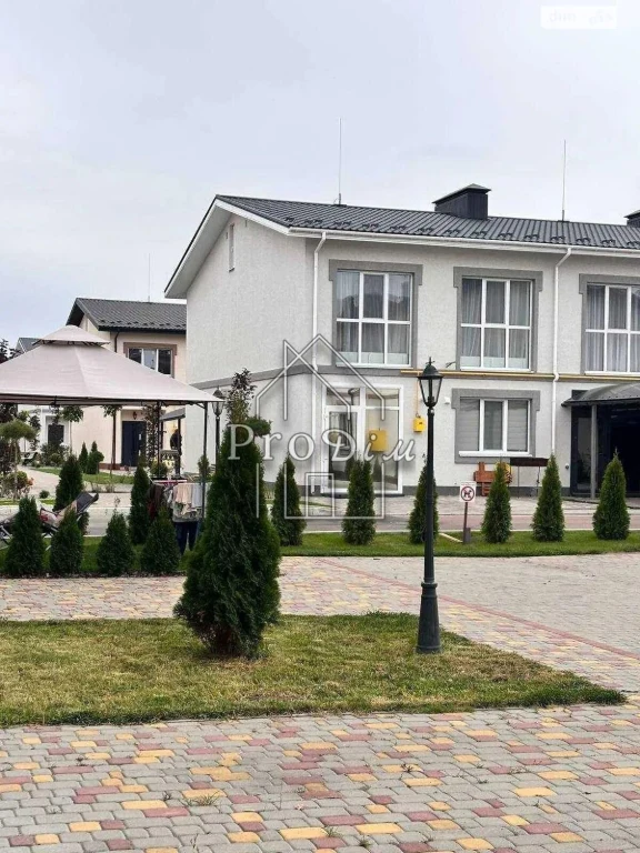 Продаж Таунхаус