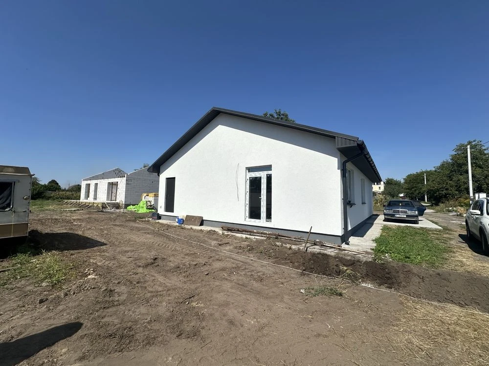Продаж будинку з ремонтом Бориспіль центр 2 км Київ 20 км бе