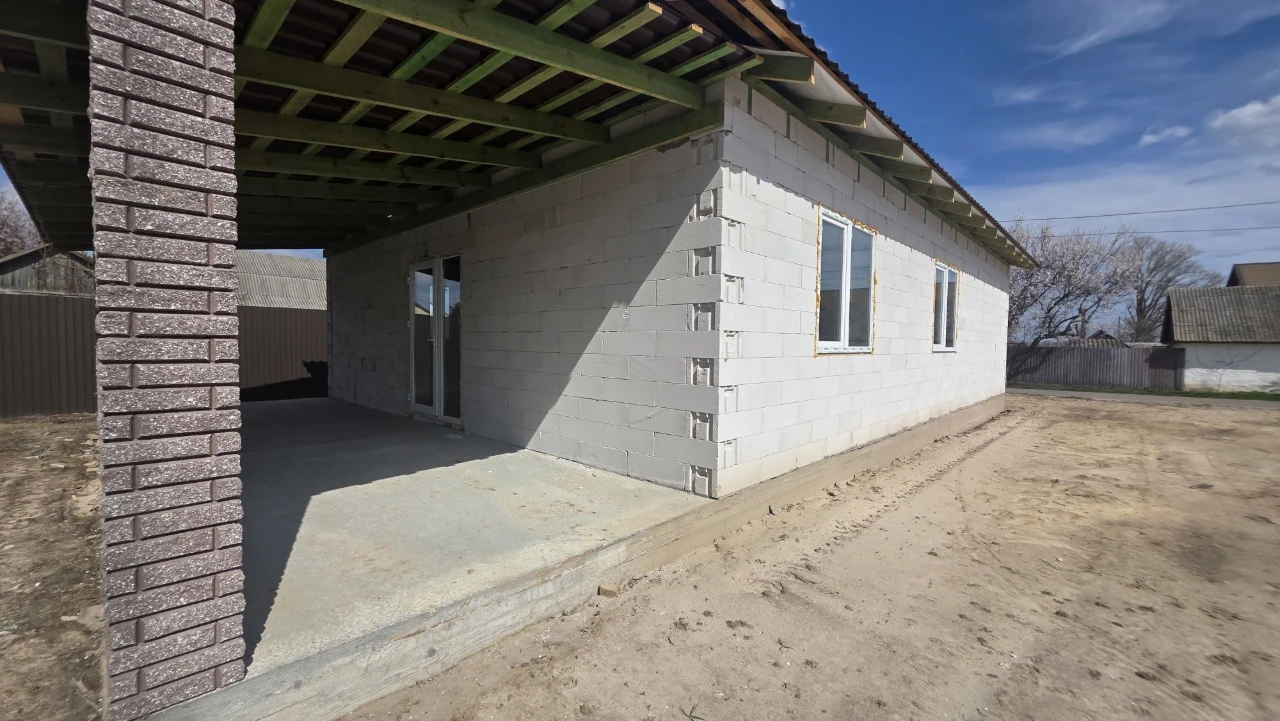 ЄОСЕЛЯ!! БЕЗ КОМІСІЇ .Р-н  3 школи , БУДИНОК 97 кв.м на 5 со